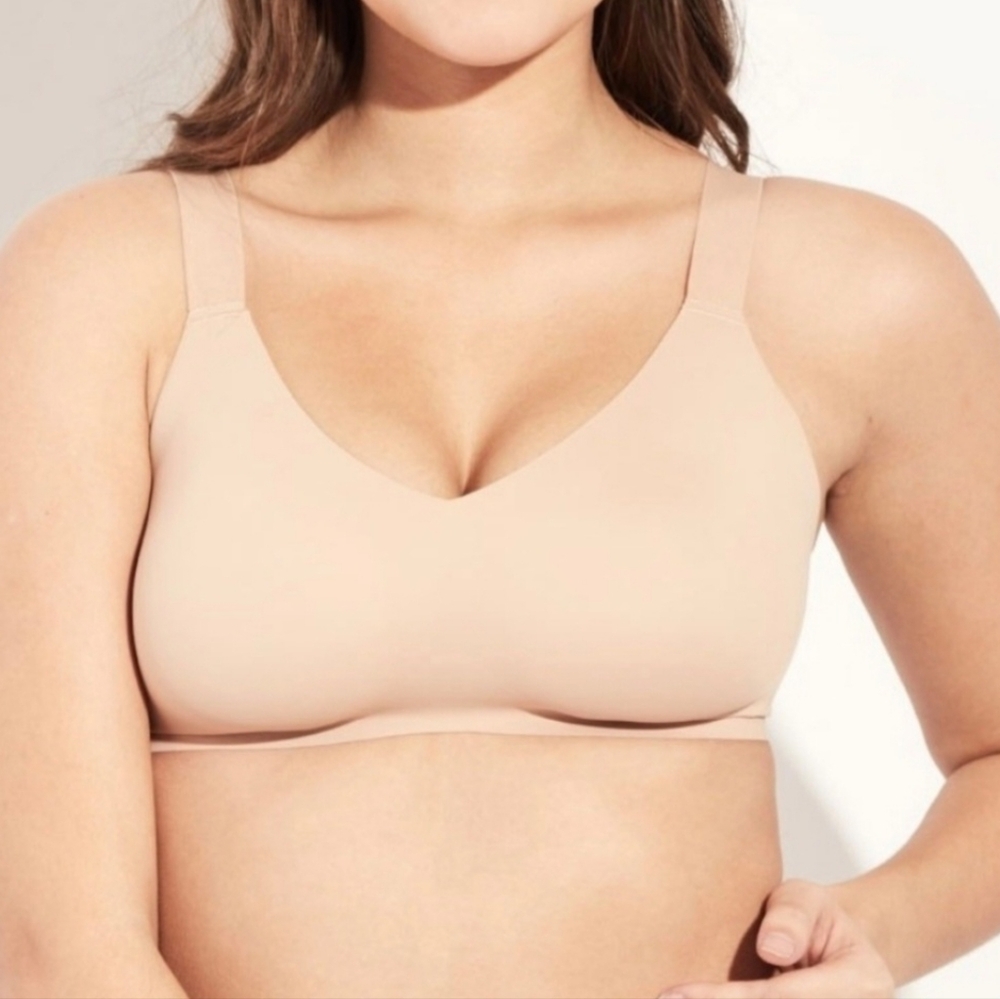 Knix V-Neck Evolution Wide Strap Bra, size 5